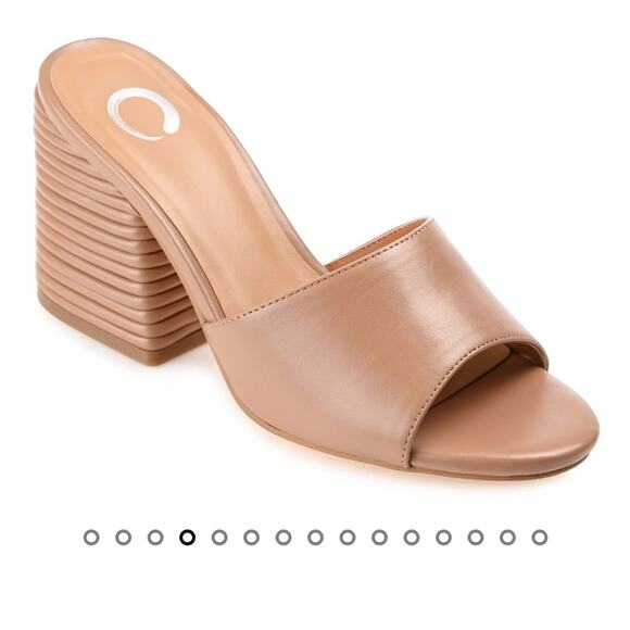 NEW Journee Collection Tru Comfort Foam Leslee Block Heel Size 6.5 MSRP $90 - Picture 1 of 11
